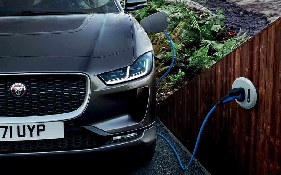 comment recharger jaguar i pace occasion