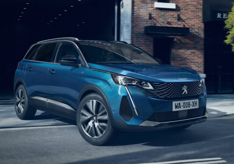 Peugeot 5008 occasion 7 places