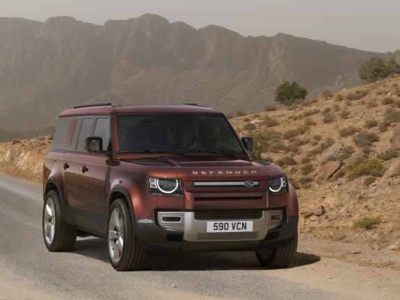 land rover defender 7 places