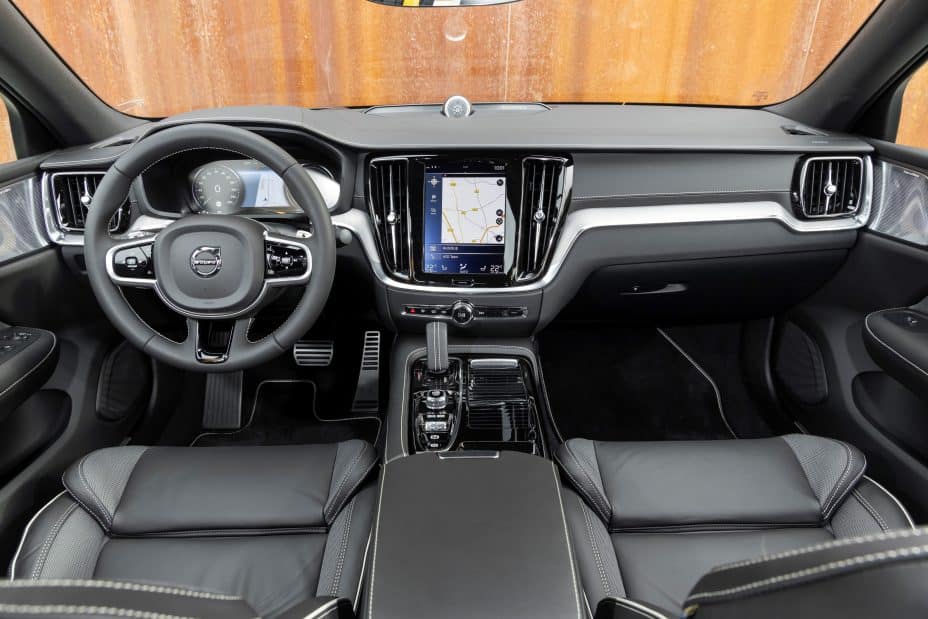Nouvelle S T Twin Engine Polestar Engineered Gris Osmium Int rieur