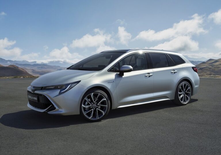 Toyota Corolla Touring Sports break occasion fiable