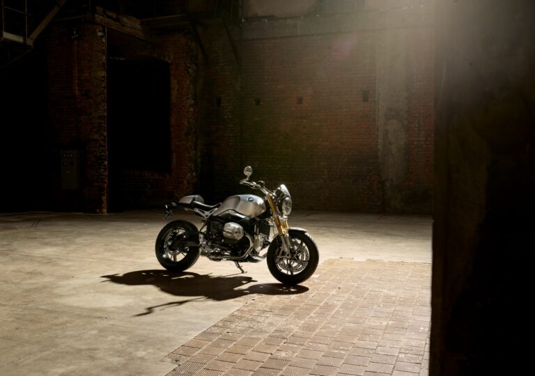 bmw r nine t