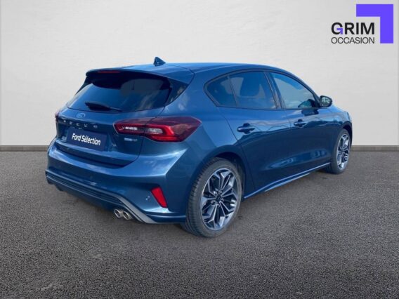 ford focus flexifuel ss mhev st line design