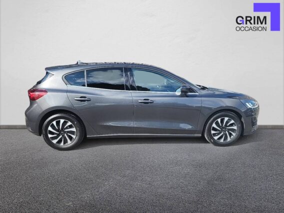 ford focus flexifuel ss mhev titanium x business