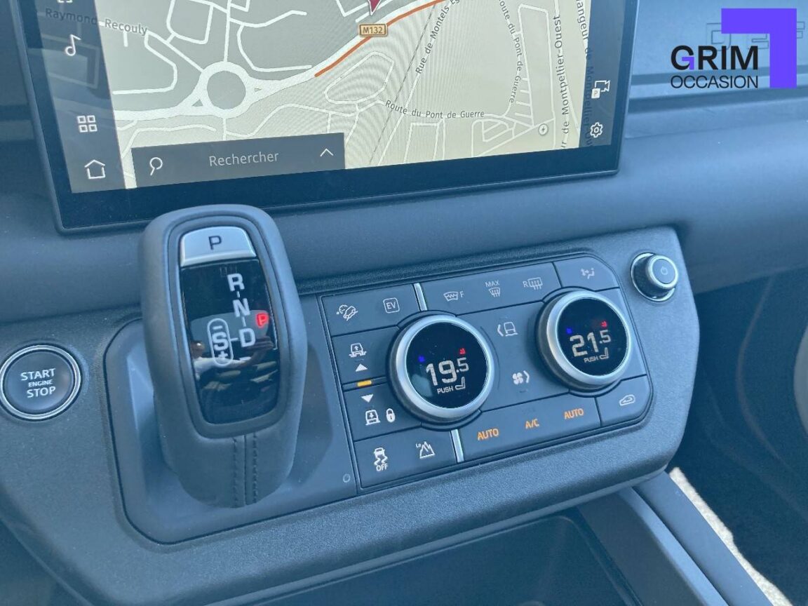 land rover defender pe phev bva x dynamic se