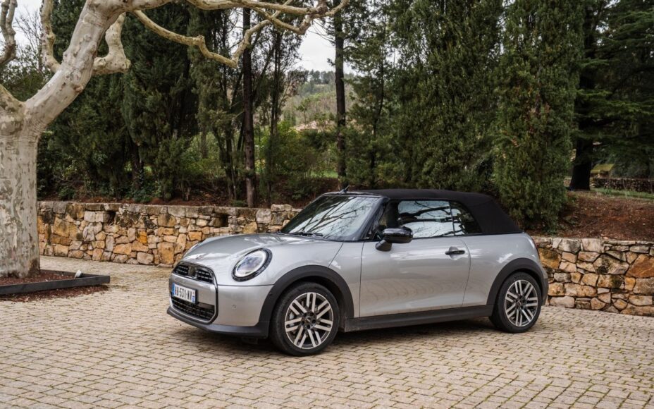 mini cabriolet 2025 occasion