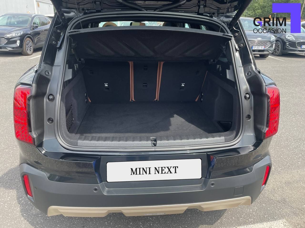 mini countryman ch dkg c favoured