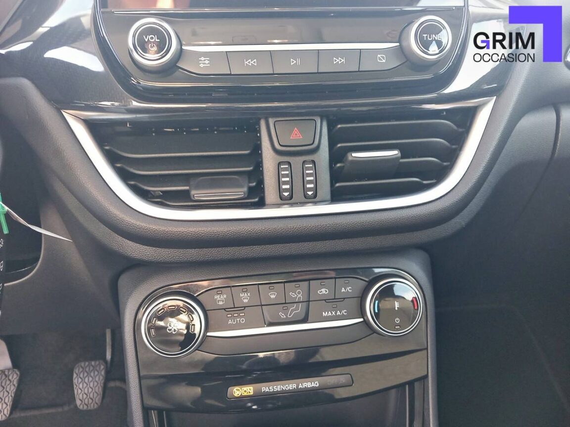 ford puma flexifuel ch mhev ss bvm titanium business