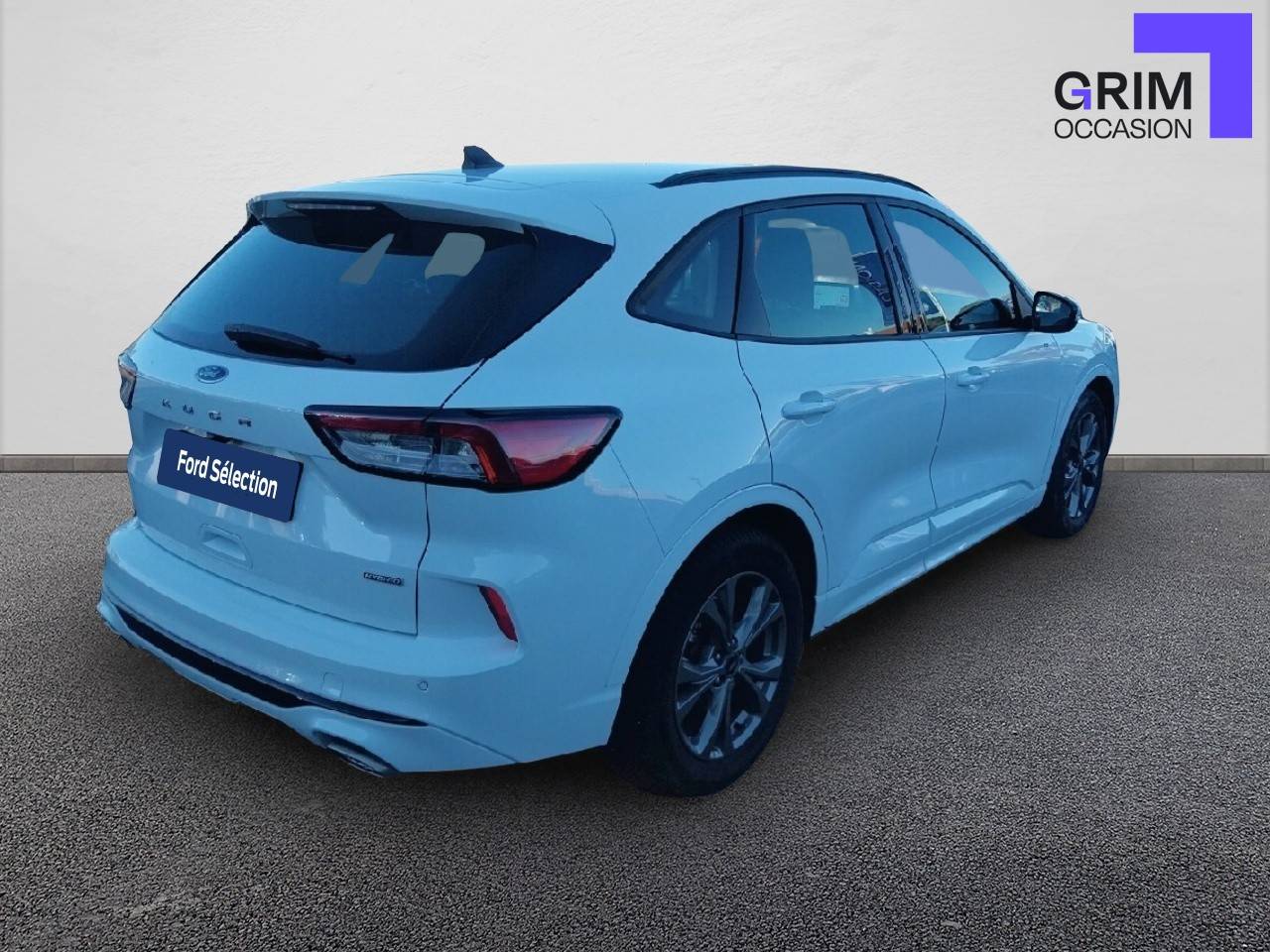 ford kuga duratec ch flexifuel fhev e powershift st line