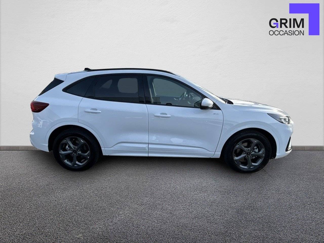ford kuga duratec ch flexifuel fhev e powershift st line
