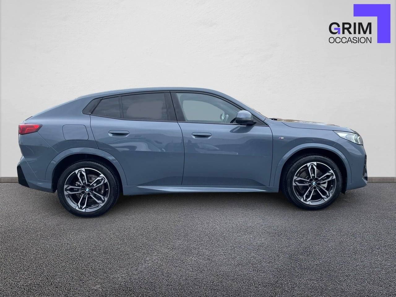 bmw x sdrive i ch dkg m sport