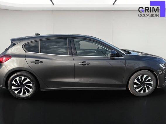 ford focus flexifuel ss mhev titanium x business