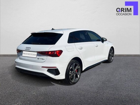 audi a sportback tfsie s tronic competition
