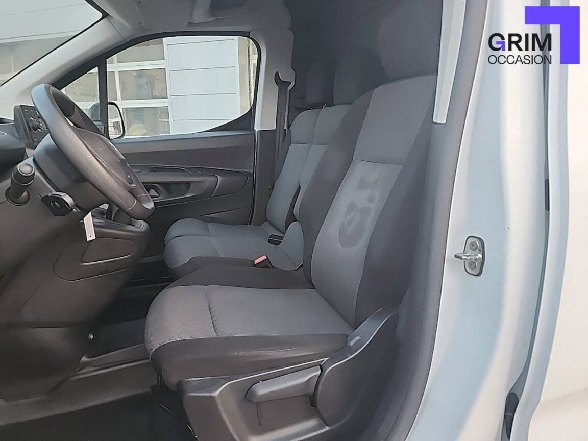peugeot partner fourgon standard kg bluehdi ss bvm premium