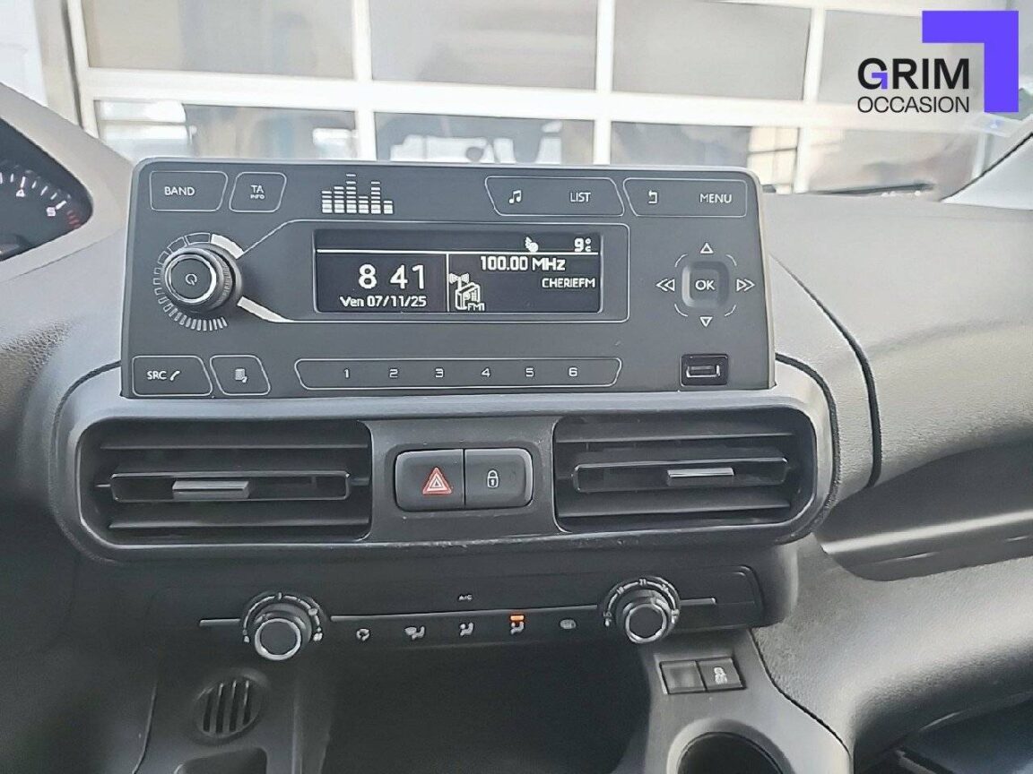 peugeot partner fourgon standard kg bluehdi ss bvm premium