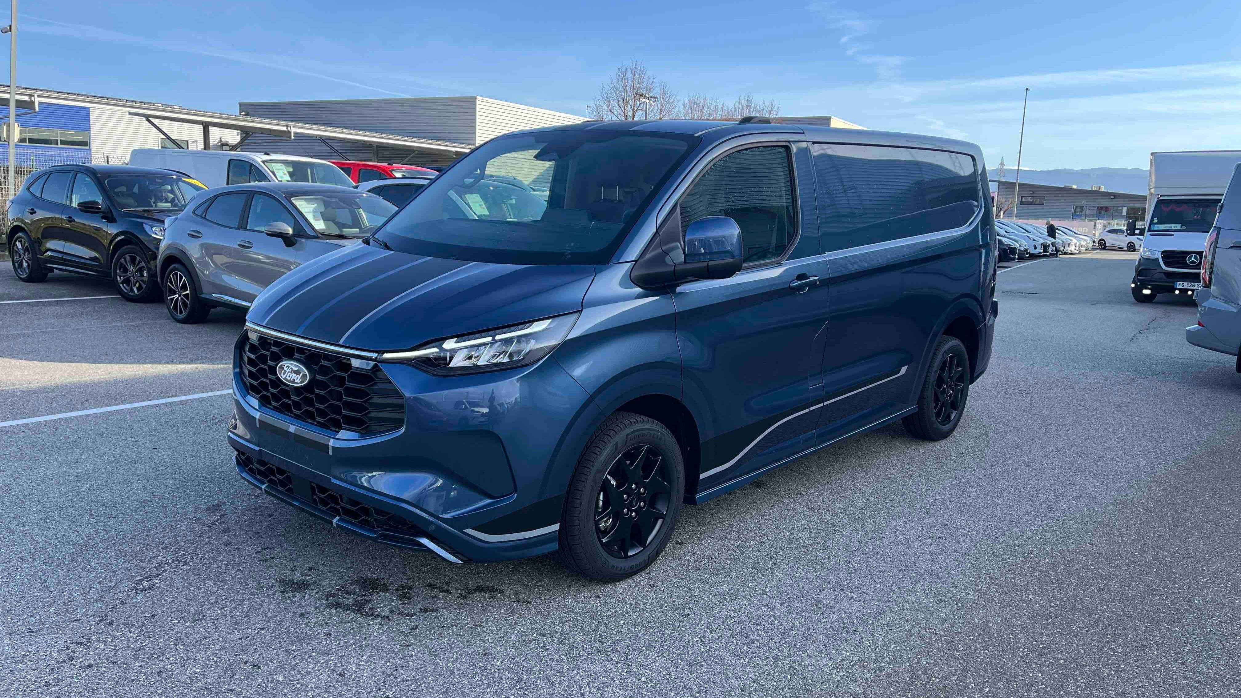 ford transit custom fourgon lh duratec ch phev cvt sport