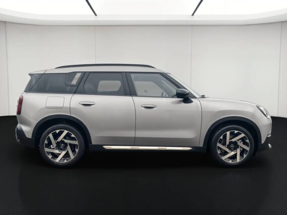 mini countryman ch dkg s all favoured