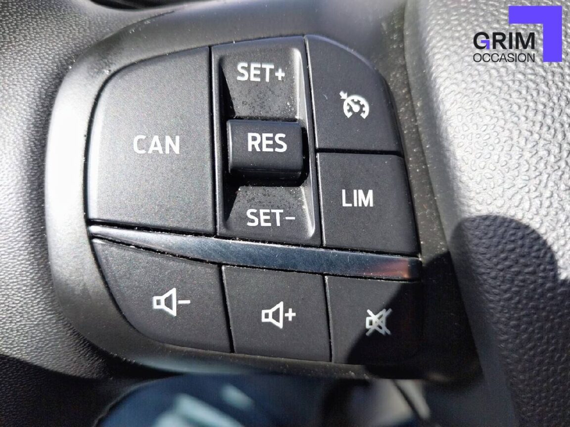 ford fiesta flexifuel ch ss bvm places titanium business