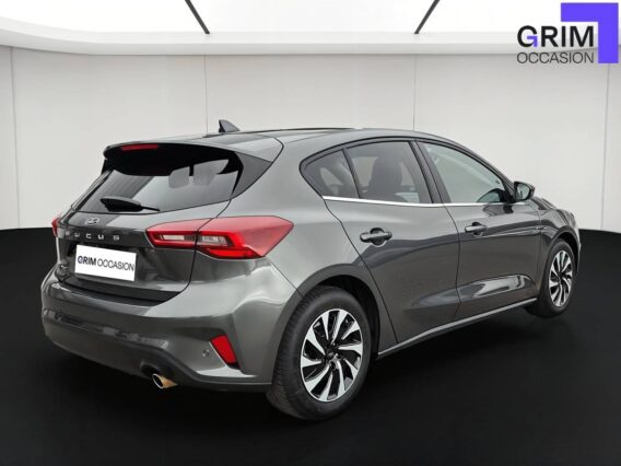 ford focus flexifuel ss mhev titanium x business