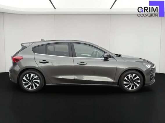 ford focus flexifuel ss mhev titanium x business