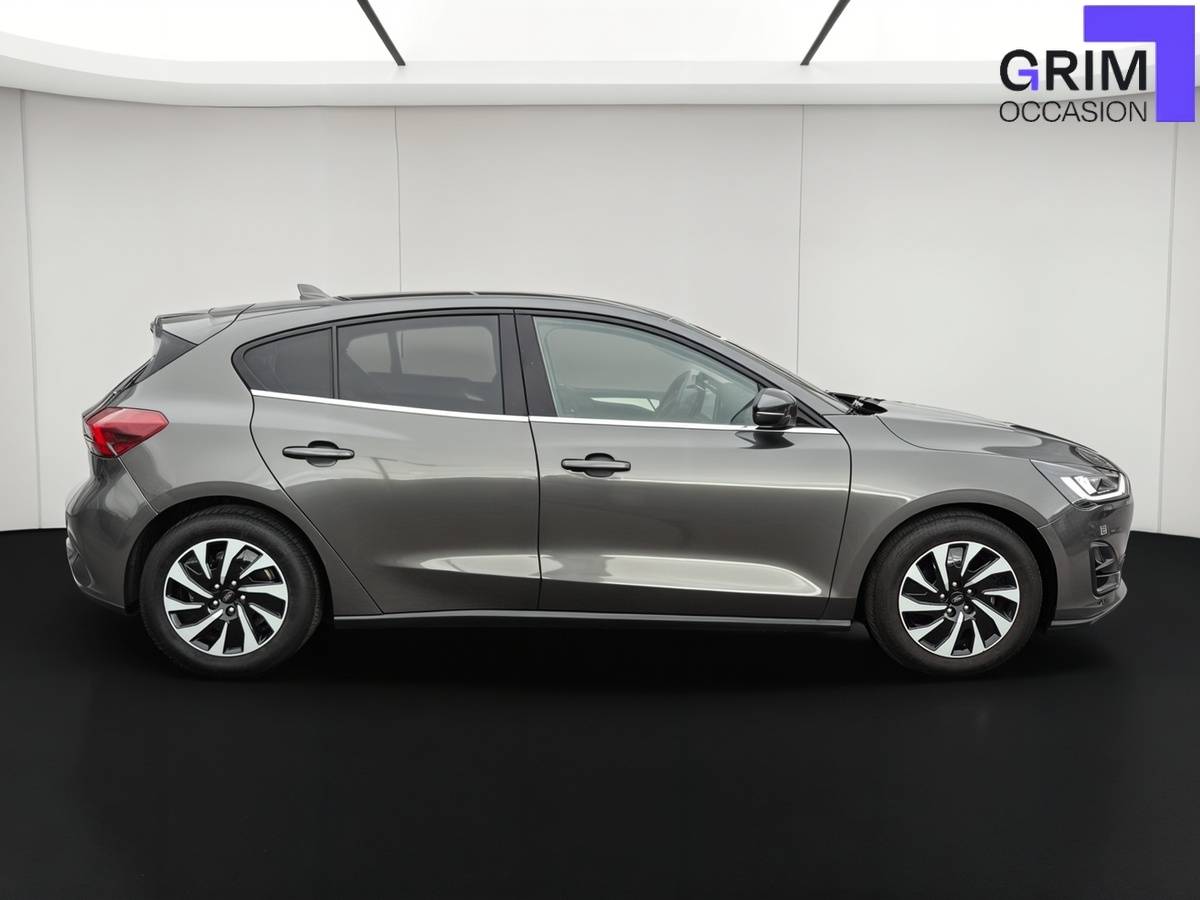 ford focus flexifuel ss mhev titanium x business