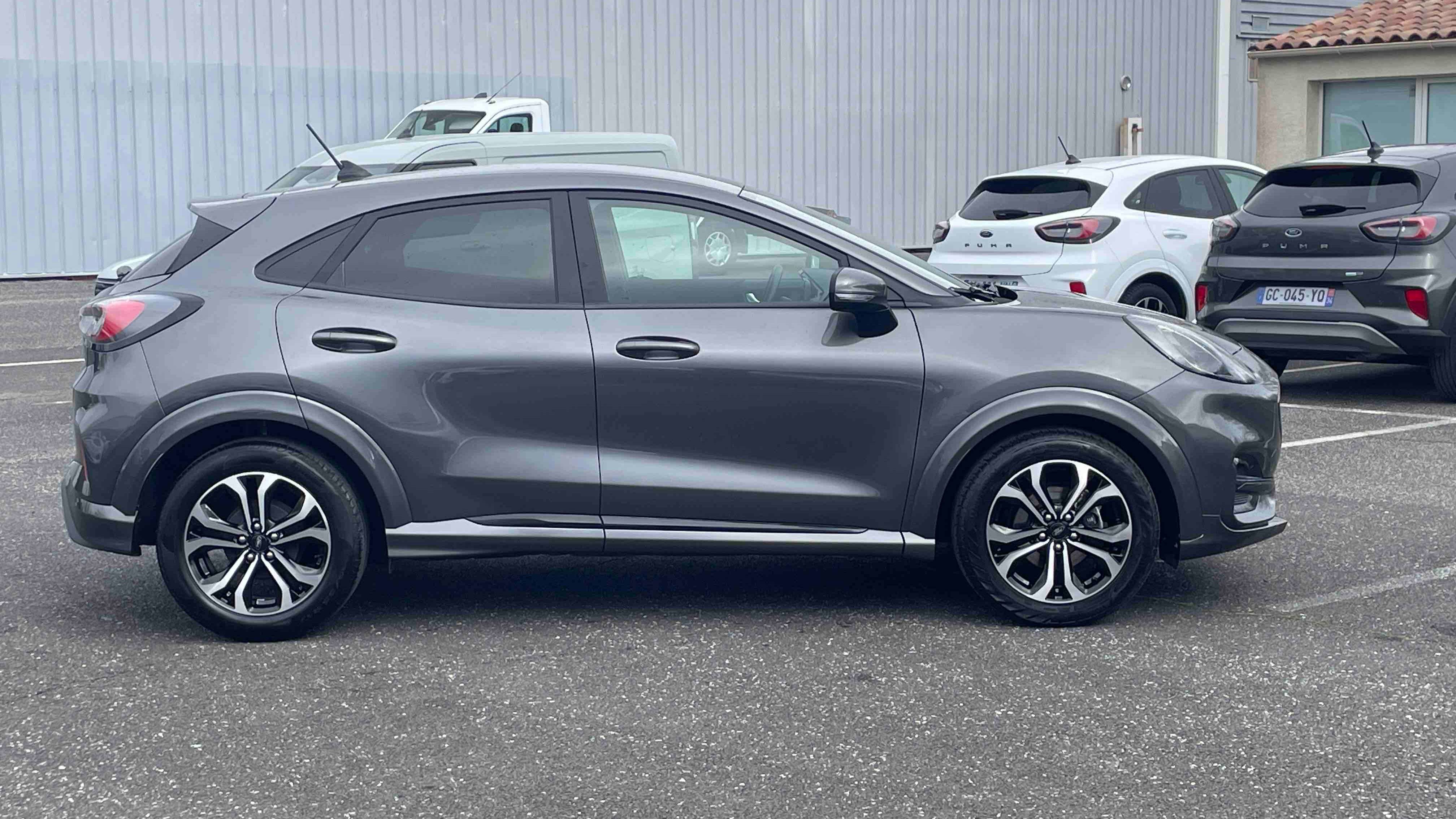 ford puma flexifuel ch mhev ss bvm st line design