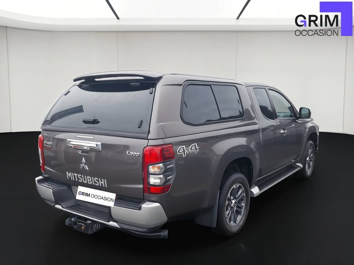 mitsubishi l club cab di d asg wd intense