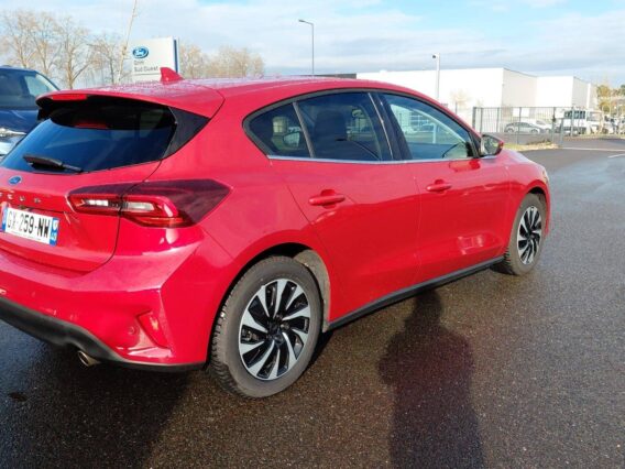 ford focus flexifuel ss mhev titanium x business