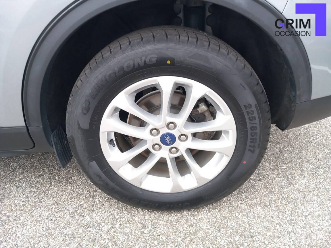 ford kuga duratec ch flexifuel fhev e powershift titanium