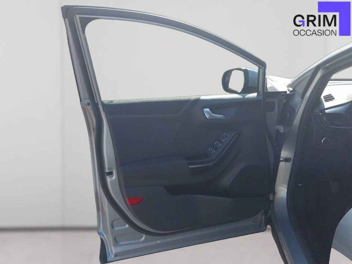 ford puma flexifuel ch mhev ss bvm titanium business