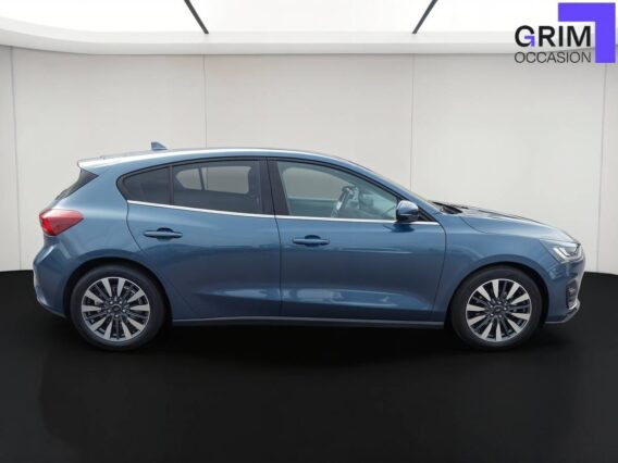 ford focus flexifuel ss mhev titanium style