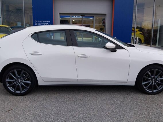 mazda mazda portes l e skyactiv g m hybrid ch bvm style