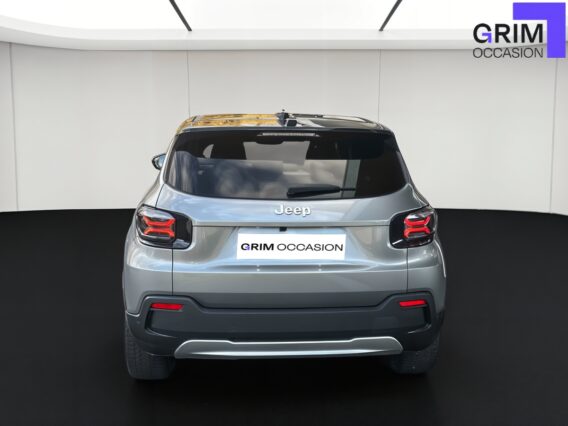 JEEP AVENGERELECTRIQUE FACEARRIERE