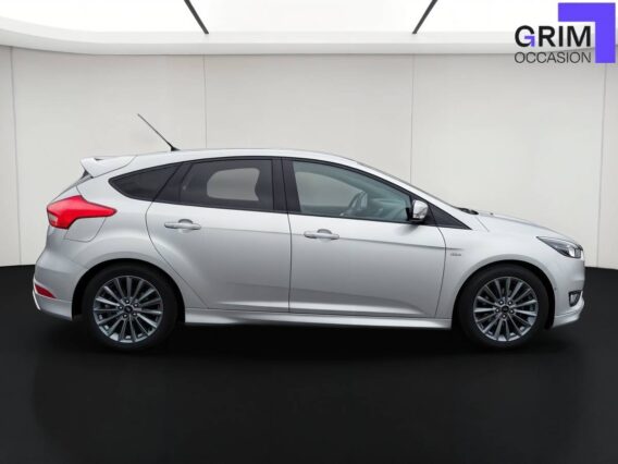 ford focus ecoboost ss st line