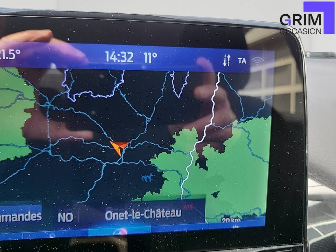 ford puma flexifuel ch mhev ss bvm titanium business