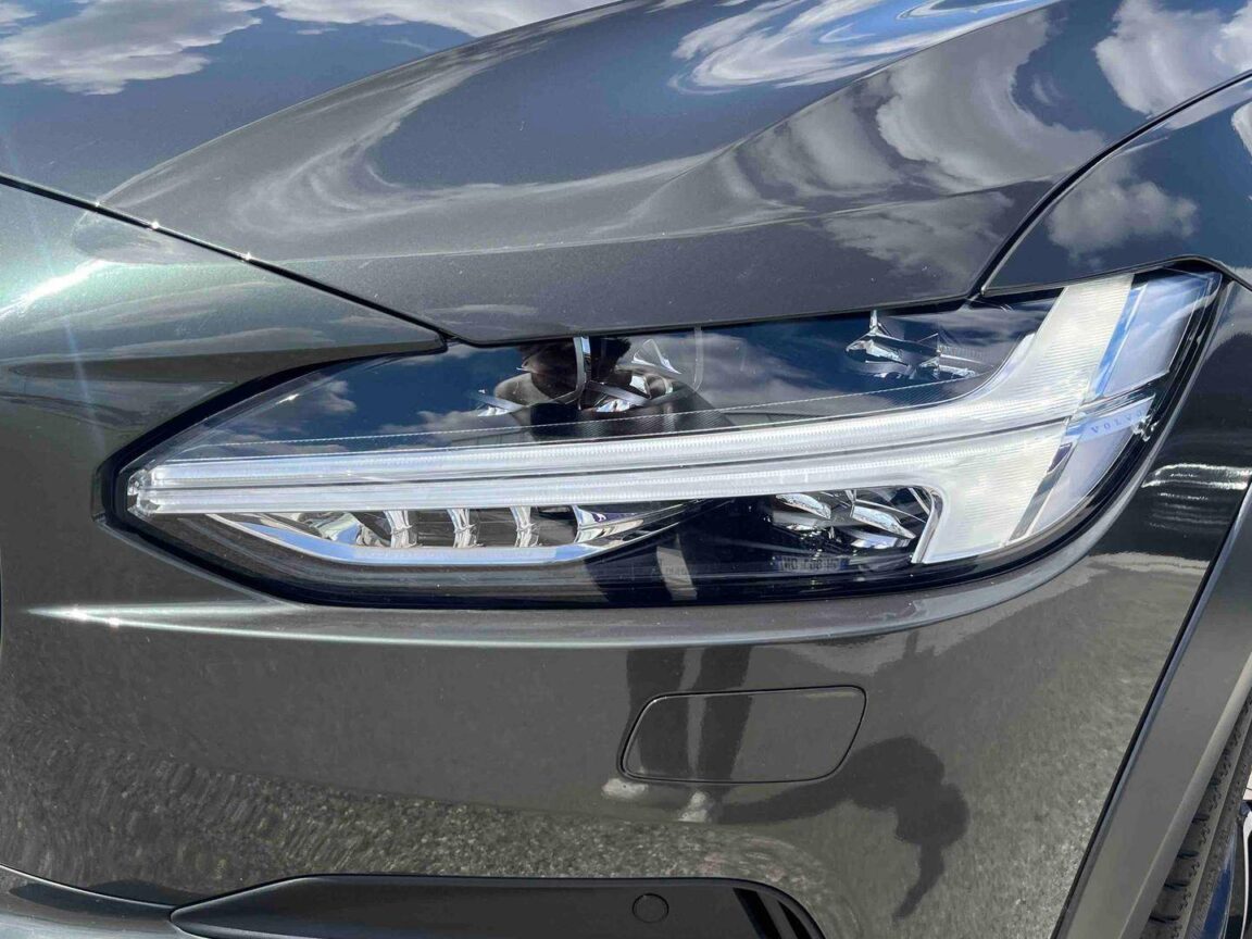 volvo v cross country d awd adblue ch geartronic cross country