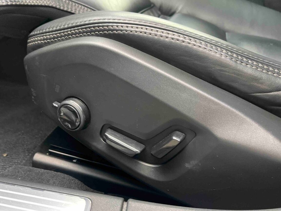 volvo v cross country d awd adblue ch geartronic cross country