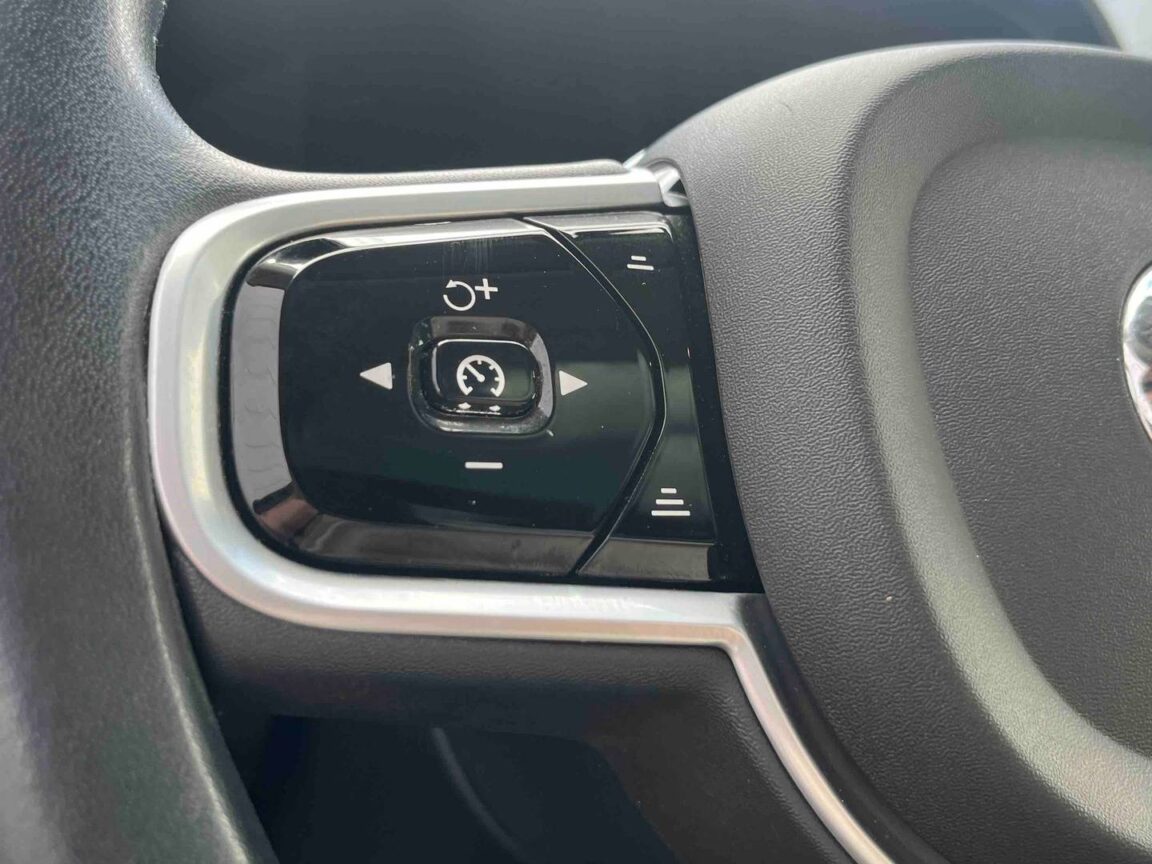 volvo v cross country d awd adblue ch geartronic cross country