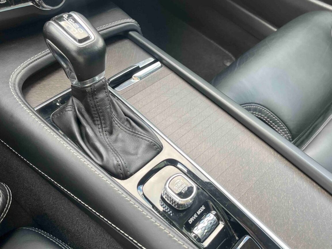 volvo v cross country d awd adblue ch geartronic cross country