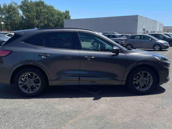 ford kuga duratec ch flexifuel fhev e powershift st line x