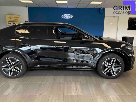 ford capri awd extended range kwh ch pack premium