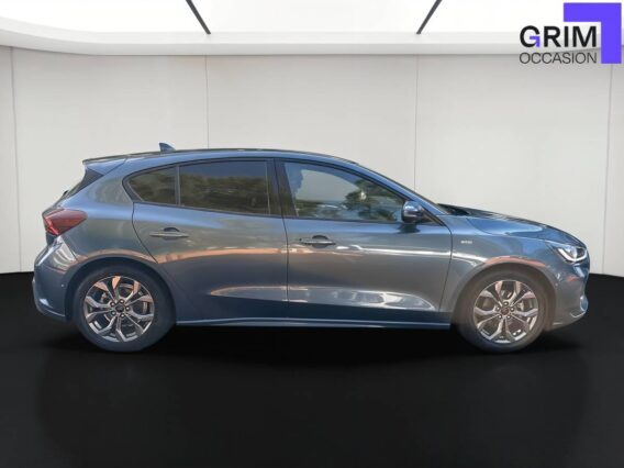 ford focus flexifuel ss mhev st line x
