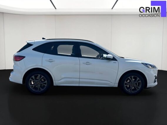 ford kuga duratec ch flexifuel fhev e powershift st line