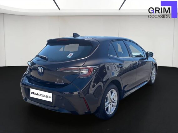 toyota corolla touring sports pro hybride h dynamic business stage hybrid academy