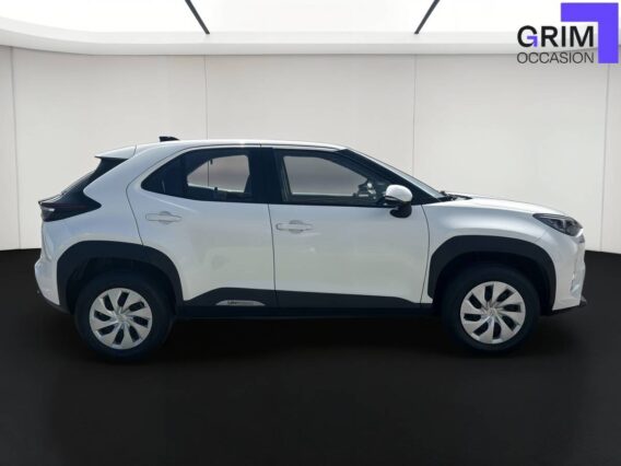 toyota yaris cross hybride h wd dynamic