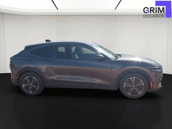 ford mustang mach e standard range kwh ch