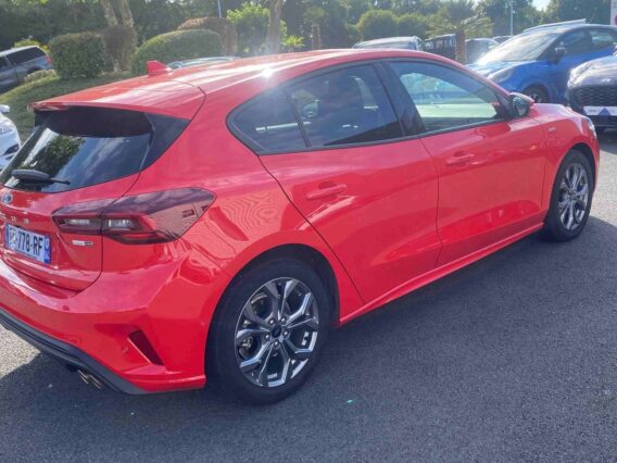 ford focus ecoboost ss mhev powershift st line style