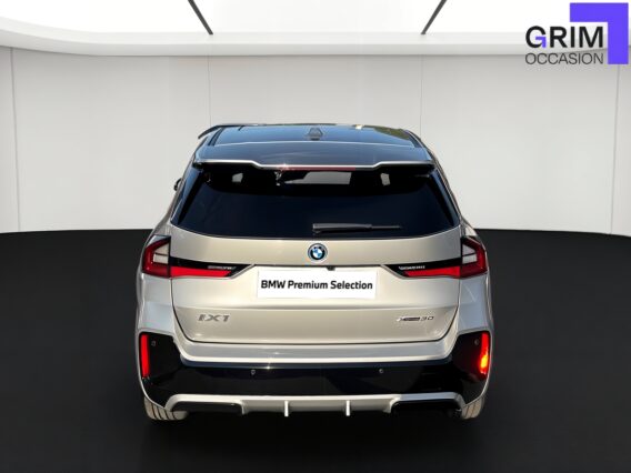 BMW IXU FACEARRIERE