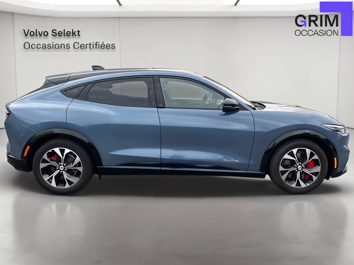 ford mustang mach e standard range kwh ch awd premium