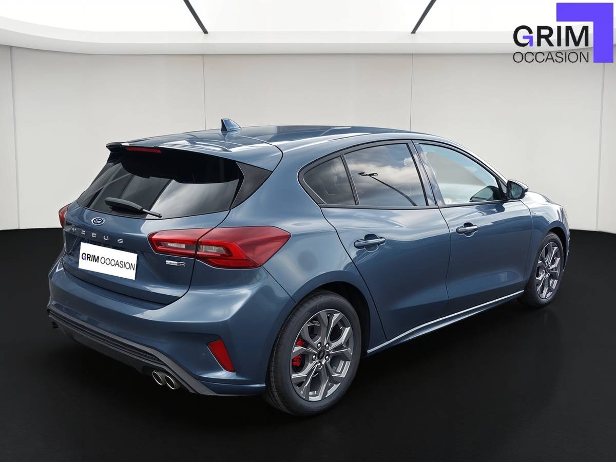 ford focus flexifuel ss mhev st line style